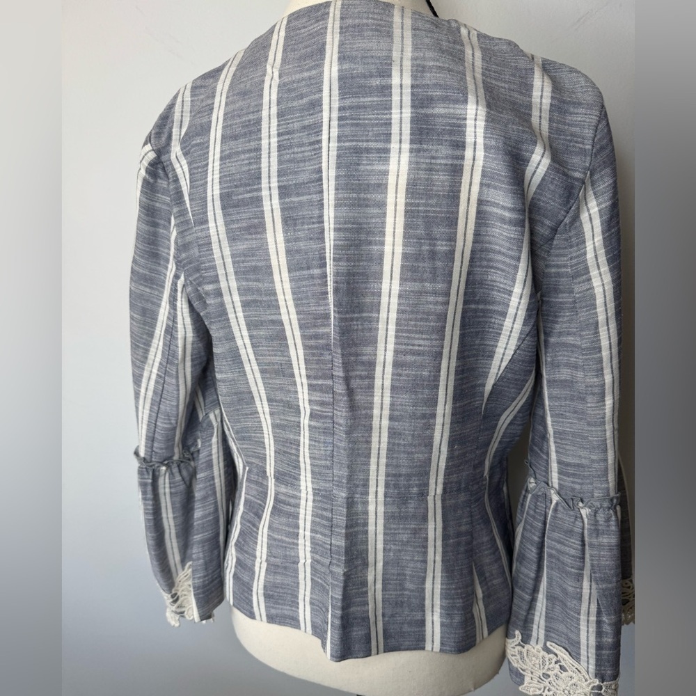 ZARA Basic Striped Bell Sleeve Jacket – Size M - Picture 14 of 16